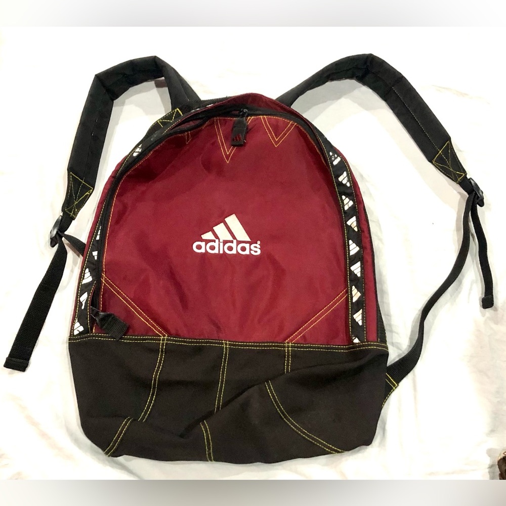 ADIDAS medium burgandy/black back pack size 15x17 excellent cond - Picture 3 of 7
